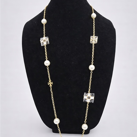 Tory Burch Elegant Roxanne Long Necklace Gold Tone, Crystal & Pearl Detail New - Picture 10 of 11